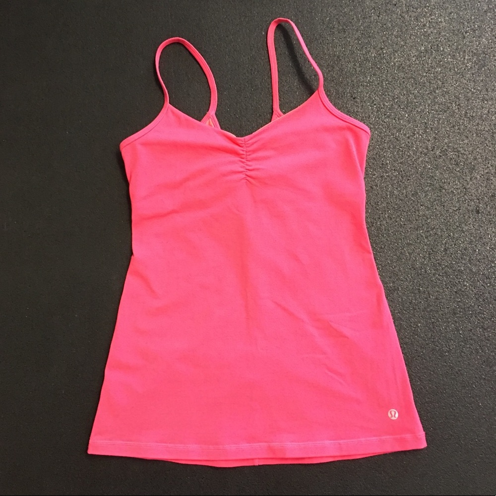 Lululemon gather V tank with built in bra size 8